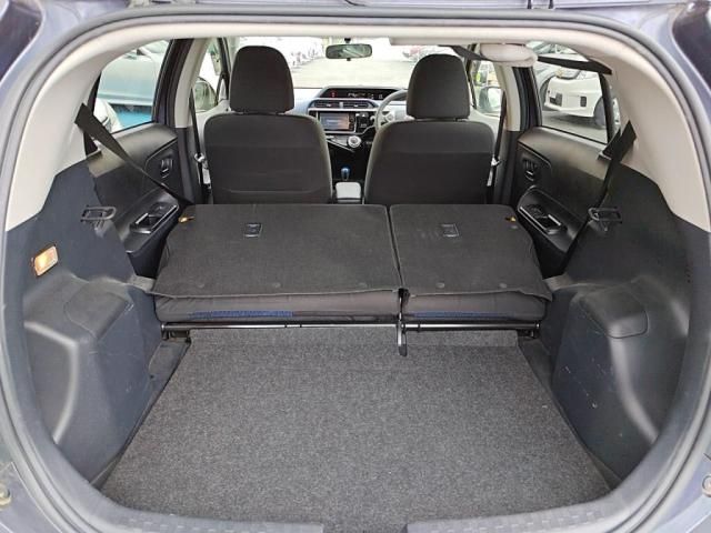 TOYOTA AQUA 2015 Image 31