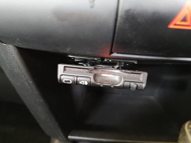 NISSAN WINGROAD 2009 Image 31