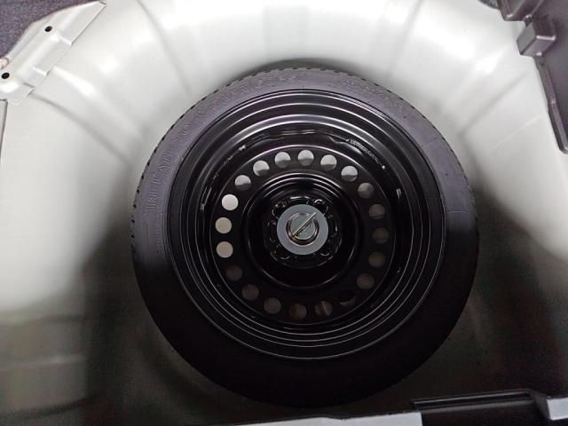 NISSAN WINGROAD 2009 Image 31