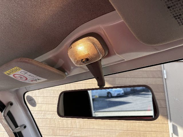 DAIHATSU HIJET TRUCK 4WD 2015 Image 31