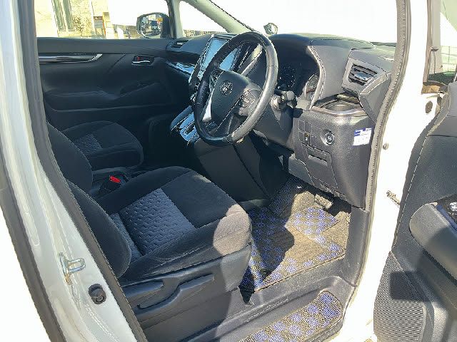 TOYOTA ALPHARD 2015 Image 31