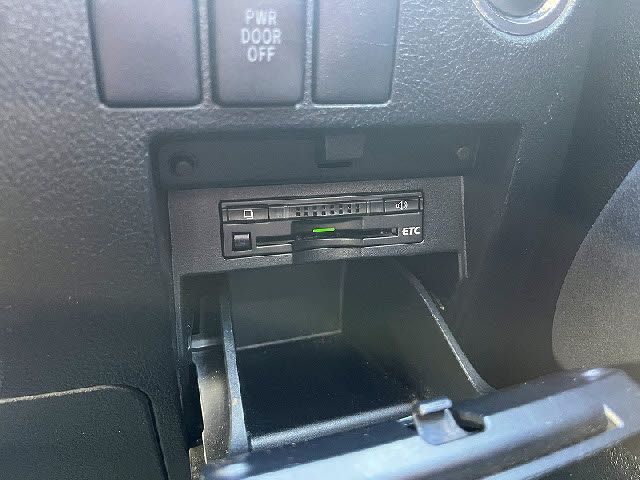 TOYOTA ALPHARD 2015 Image 31