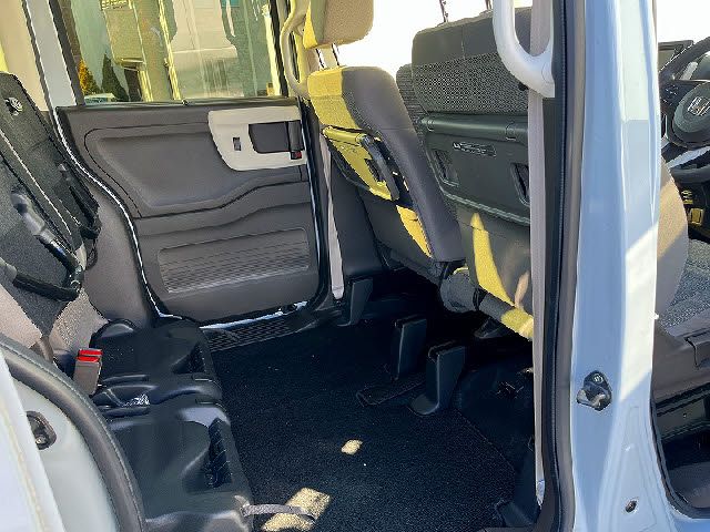 HONDA N BOX 2023 Image 31