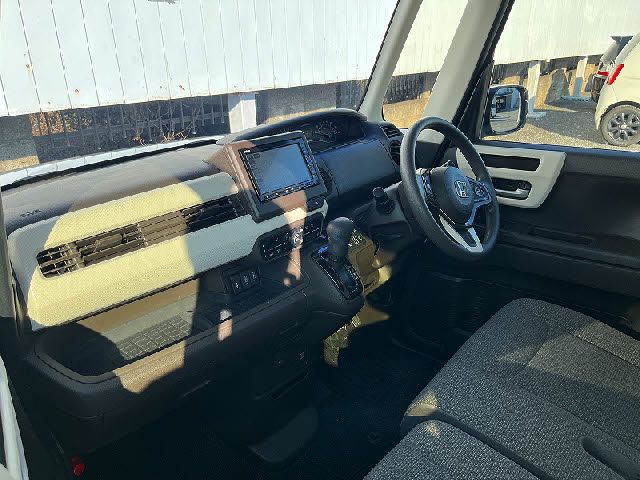 HONDA N BOX 2023 Image 31