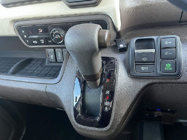 HONDA N BOX 2023 Image 31