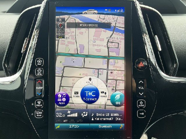 TOYOTA PRIUS PHV 2018 Image 31