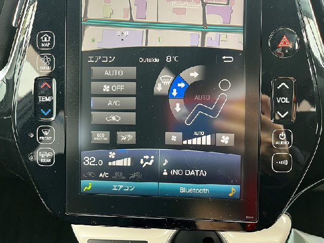 TOYOTA PRIUS PHV 2018 Image 31