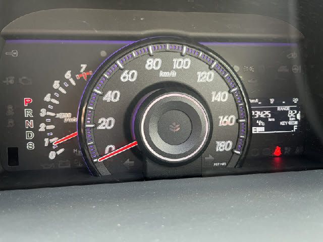 HONDA STEPWAGON SPADA 2010 Image 31