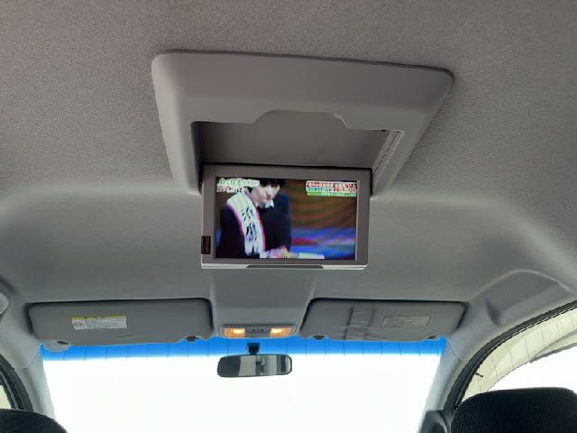 HONDA STEPWAGON SPADA 2010 Image 31