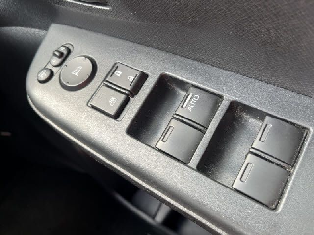 HONDA STEPWAGON SPADA 2010 Image 31