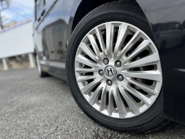 HONDA STEPWAGON SPADA 2010 Image 31