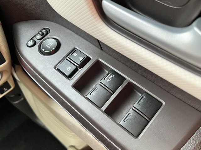 HONDA N BOX 2020 Image 31