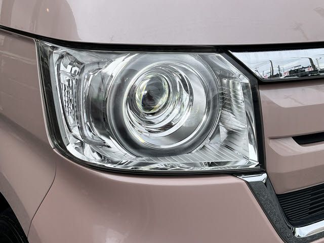 HONDA N BOX 2020 Image 31