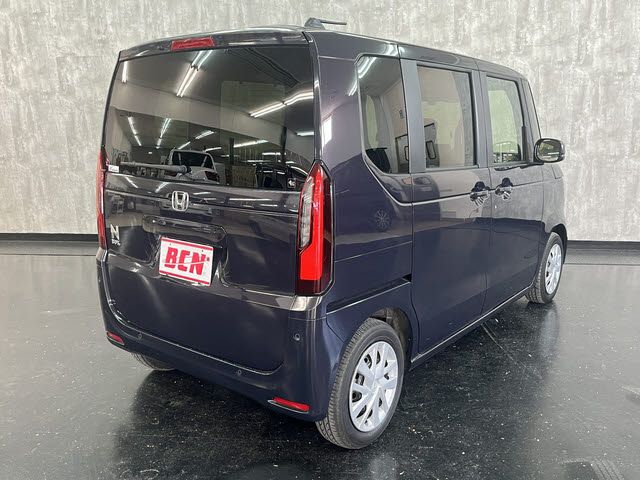 HONDA N BOX 2024 Image 31