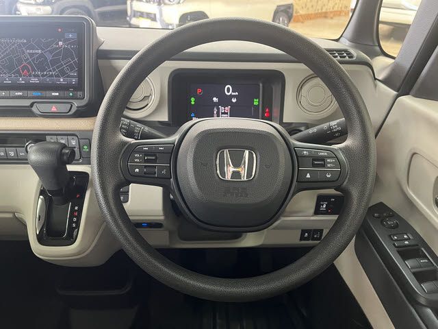 HONDA N BOX 2024 Image 31