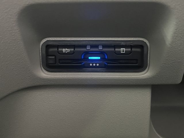 HONDA N BOX 2024 Image 31