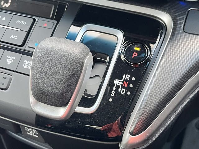 HONDA STEPWAGON 2018 Image 31