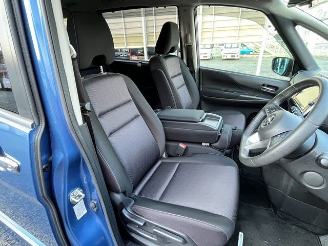 NISSAN SERENA  S-HYBRID 2019 Image 31