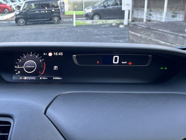 NISSAN SERENA  S-HYBRID 2019 Image 31