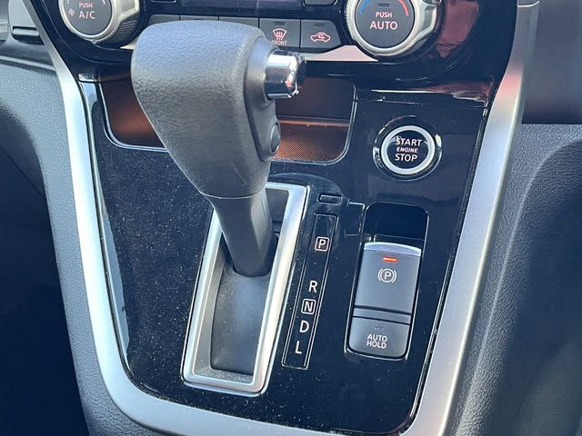 NISSAN SERENA  S-HYBRID 2019 Image 31