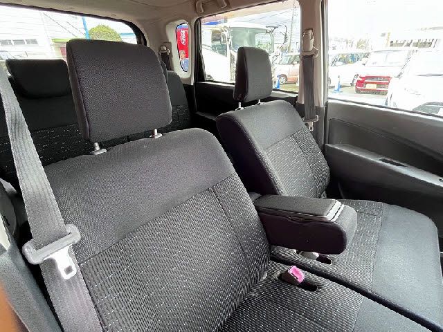 DAIHATSU MOVE CUSTOM 2011 Image 31