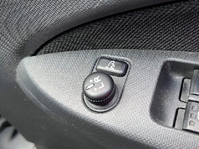 DAIHATSU MOVE CUSTOM 2011 Image 31