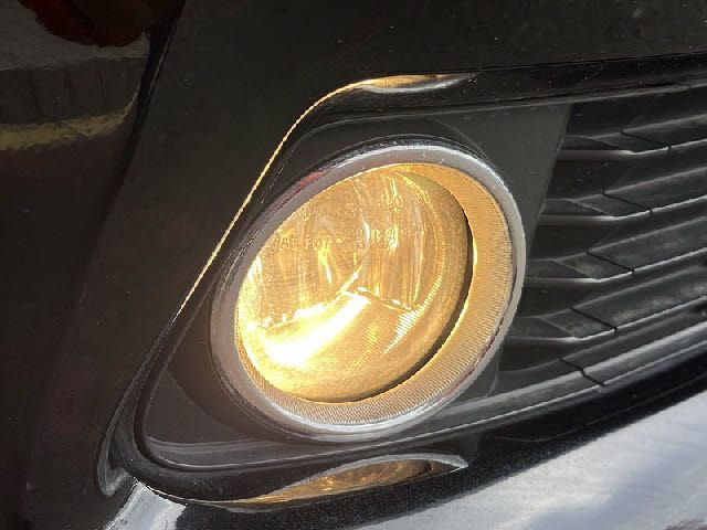 TOYOTA PRIUS ALPHA 2013 Image 31