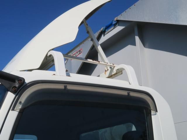 ISUZU FORWARD 2008 Image 31