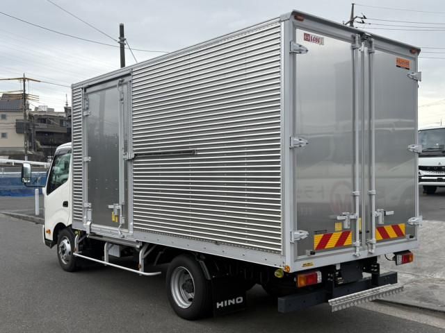 HINO DUTRO 2023 Image 31