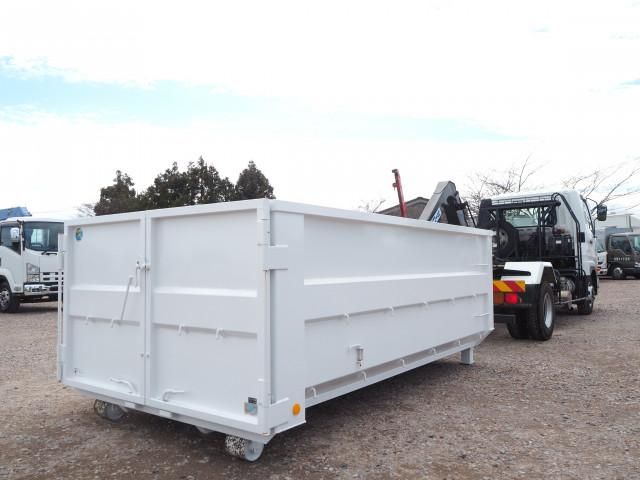 MITSUBISHI FUSOU FIGHTER 2011 Image 31