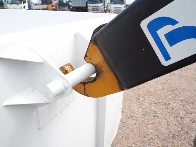 MITSUBISHI FUSOU FIGHTER 2011 Image 31