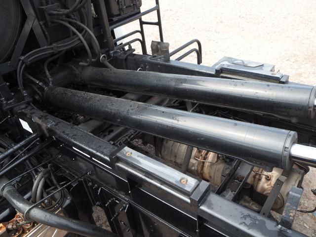 MITSUBISHI FUSOU FIGHTER 2011 Image 31