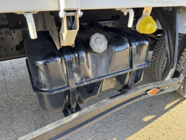 ISUZU FORWARD 2019 Image 31