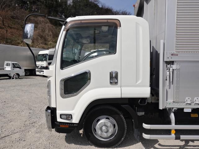 ISUZU FORWARD 2017 Image 31