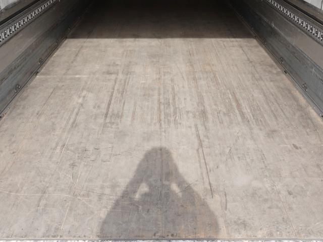 MITSUBISHI FUSOU FIGHTER 2013 Image 31