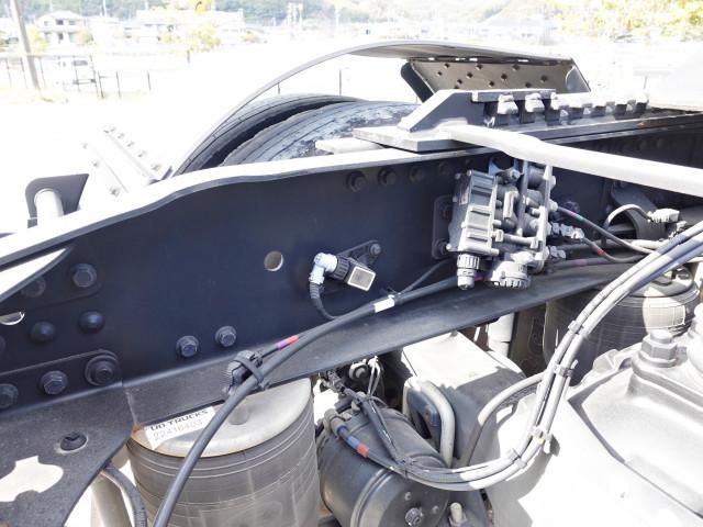 NISSAN DIESEL QUON 2022 Image 31