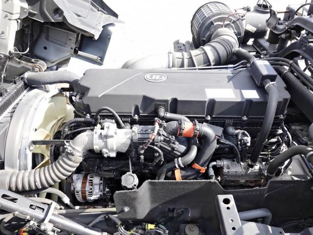 NISSAN DIESEL QUON 2022 Image 31