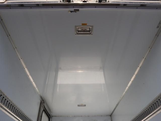 MITSUBISHI CANTER 2017 Image 31