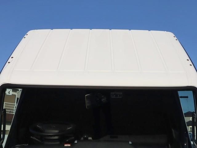 MITSUBISHI CANTER 2017 Image 31