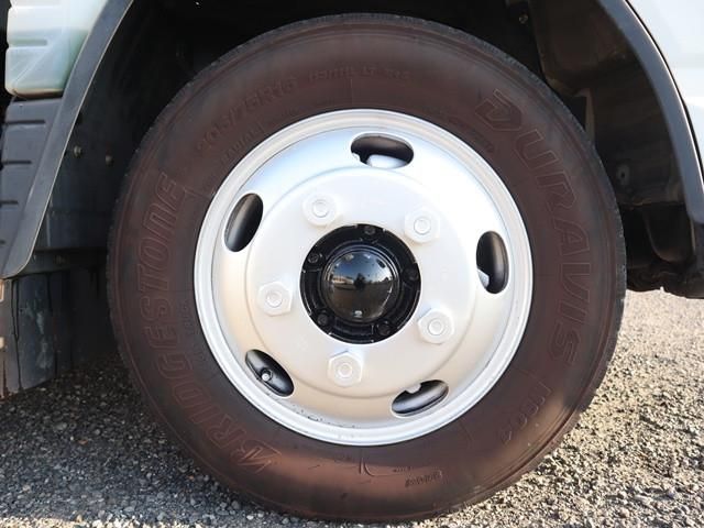 MITSUBISHI CANTER 2017 Image 31