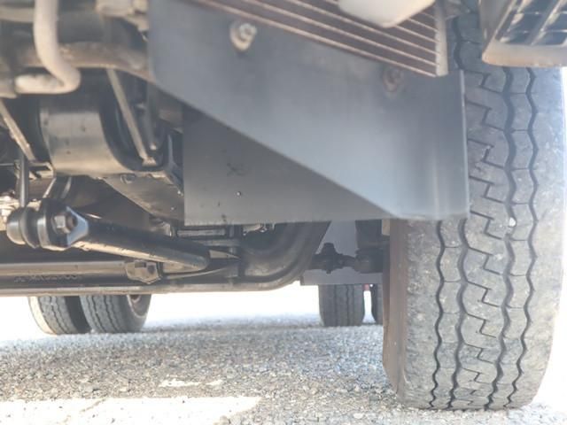 MITSUBISHI CANTER 2017 Image 31