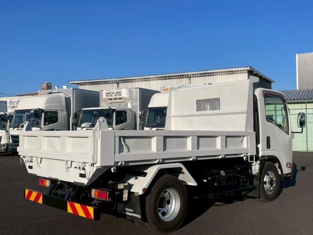 ISUZU ELF 2014 Image 31