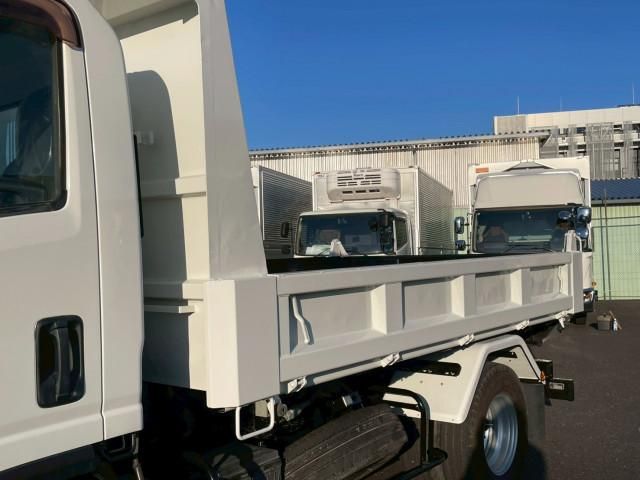 ISUZU ELF 2014 Image 31