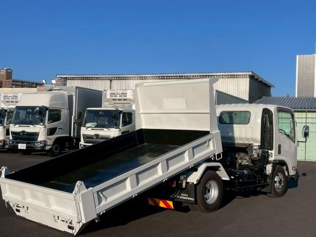 ISUZU ELF 2014 Image 31