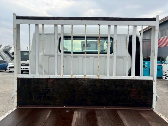 MITSUBISHI CANTER 2013 Image 31