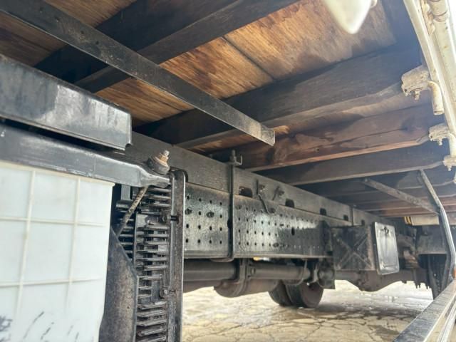 MITSUBISHI CANTER 2013 Image 31