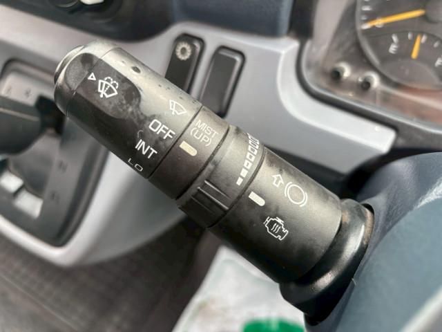 MITSUBISHI CANTER 2013 Image 31