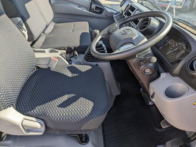 HINO DUTRO 2024 Image 31