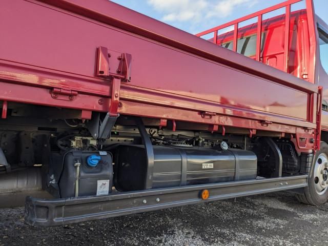 MITSUBISHI CANTER 2024 Image 31