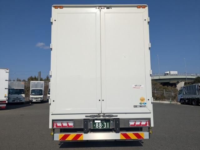 MITSUBISHI FUSOU SUPER GREAT 2022 Image 31